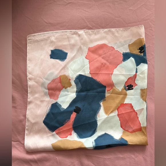 Multicolor Scarf - Picture 2 of 3